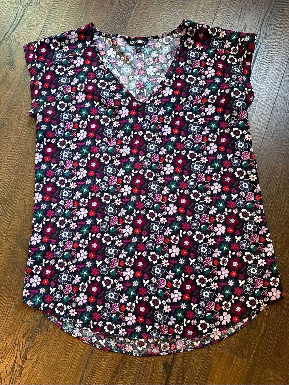 Express Floral V-Neck Cap Sleeve Top - Black with Pink & Red Flowers